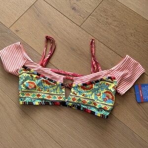 NWT Recycled Capped sleeve Kuleana bikini top